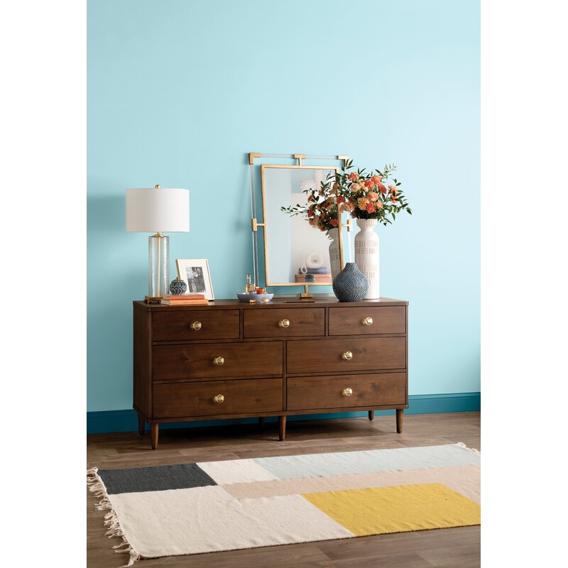 Basilica White Ceramic Table Flower Vase