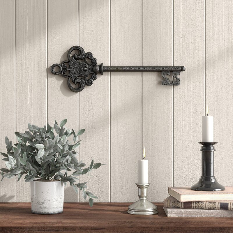 Thionte Castle Key Gray Metal Wall Decor