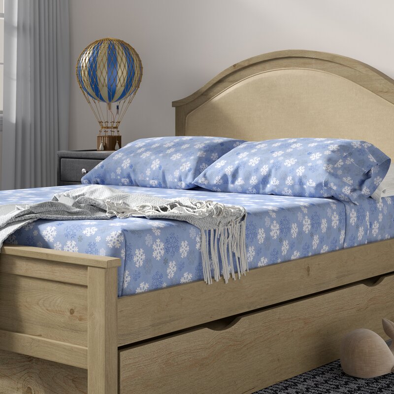 Markse 100% Cotton Snowflakes Flannel Sheet Set