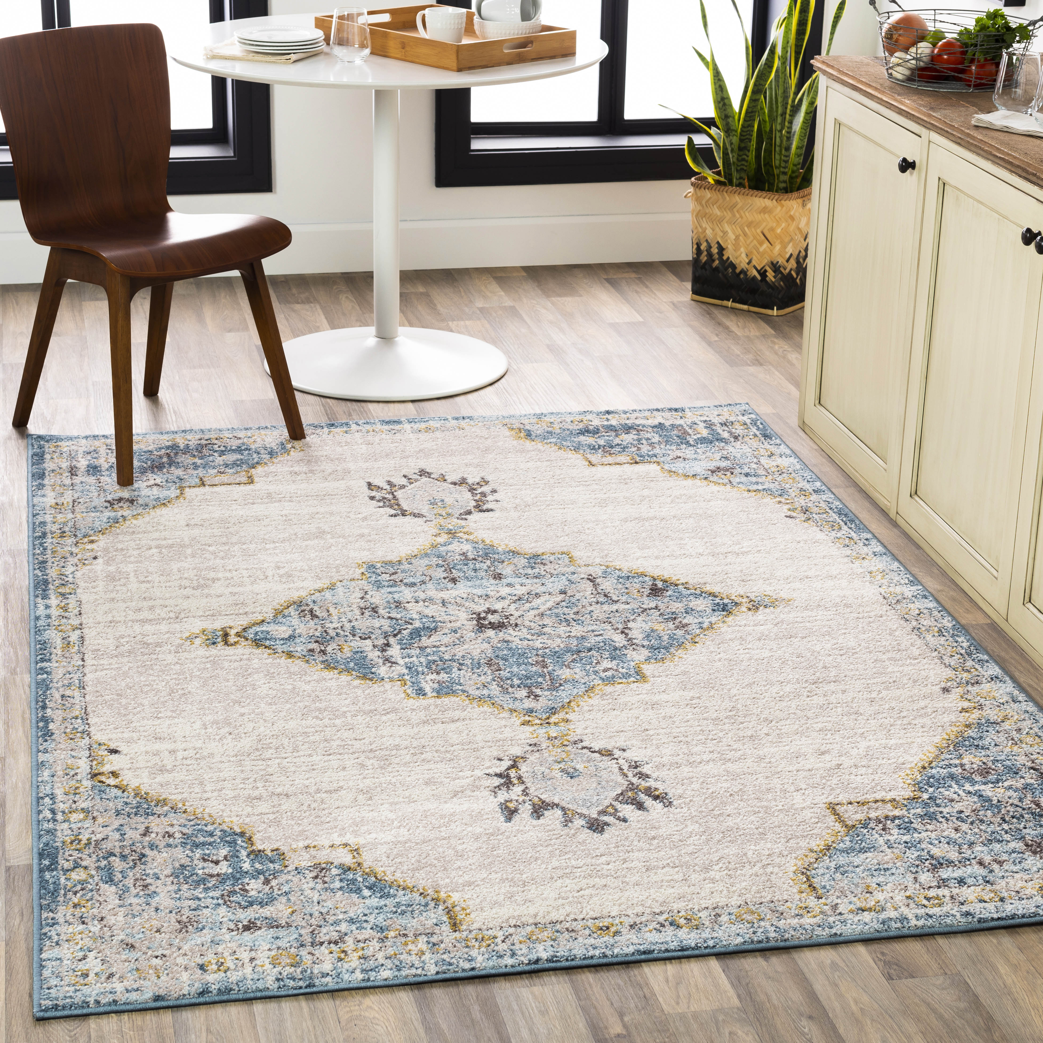 Alrden Traditional Area Rug