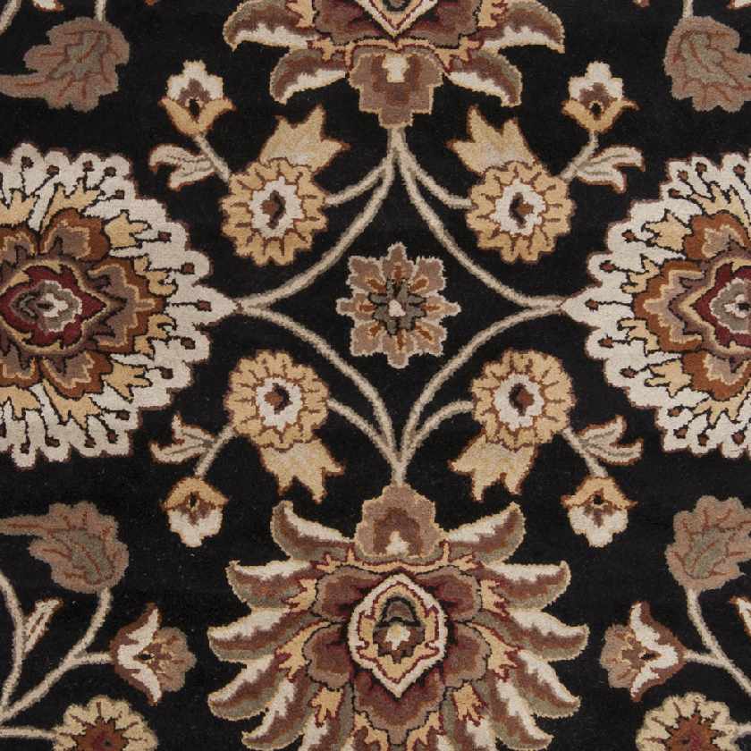 Macbarn Traditional Area Rug