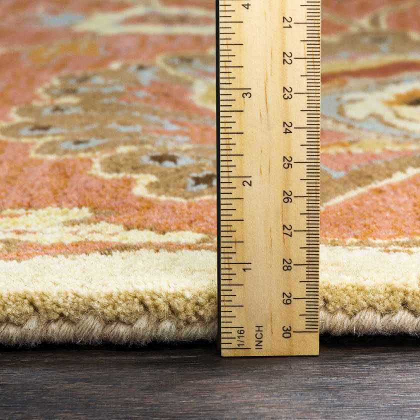 Macbarn Traditional Area Rug