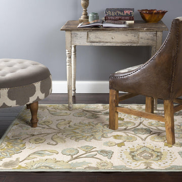 Squecha Traditional Area Rug