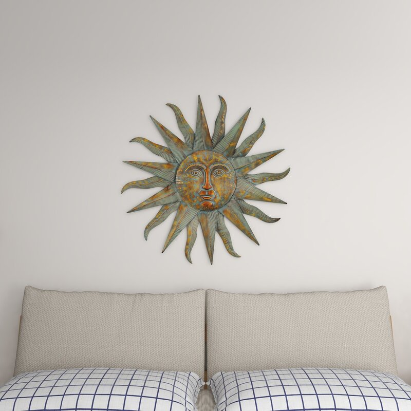 Vegui Modern Sun-Inspired Gray/Gold Wall Decor