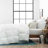 Goofdo White Microfiber Down Alternative Comforter